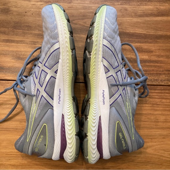 ASICS Gel-Nimbus 22 Running Shoes EUC - Picture 3 of 10